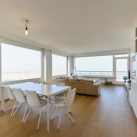 Lecomte - The Shoreline Exclusive 90 Апартаменты