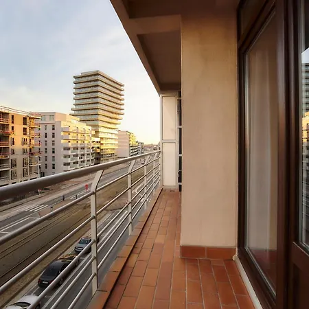Апартаменты Lecomte - The Shoreline Exclusive 90