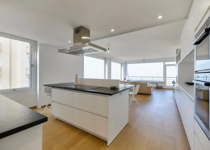 Apartment Lecomte - The Shoreline Exclusive